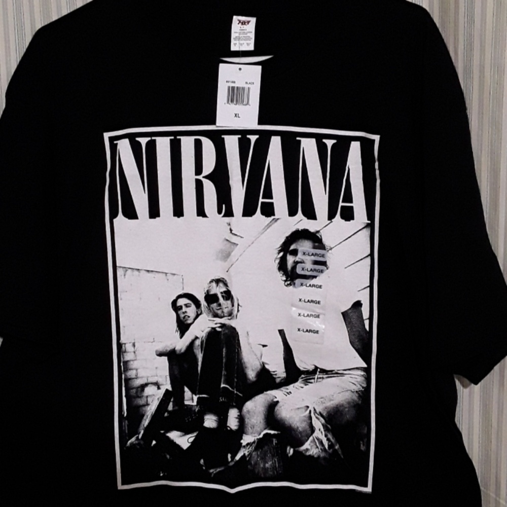 Men's XL Nirvana Tee